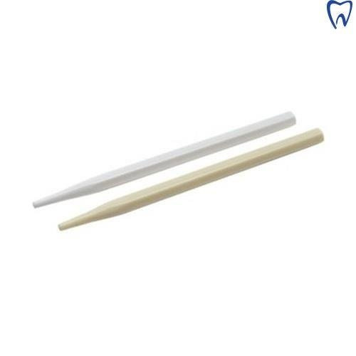 Uchwyty do pędzelków