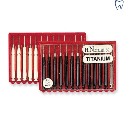 Ćwieki okołomiazgowe